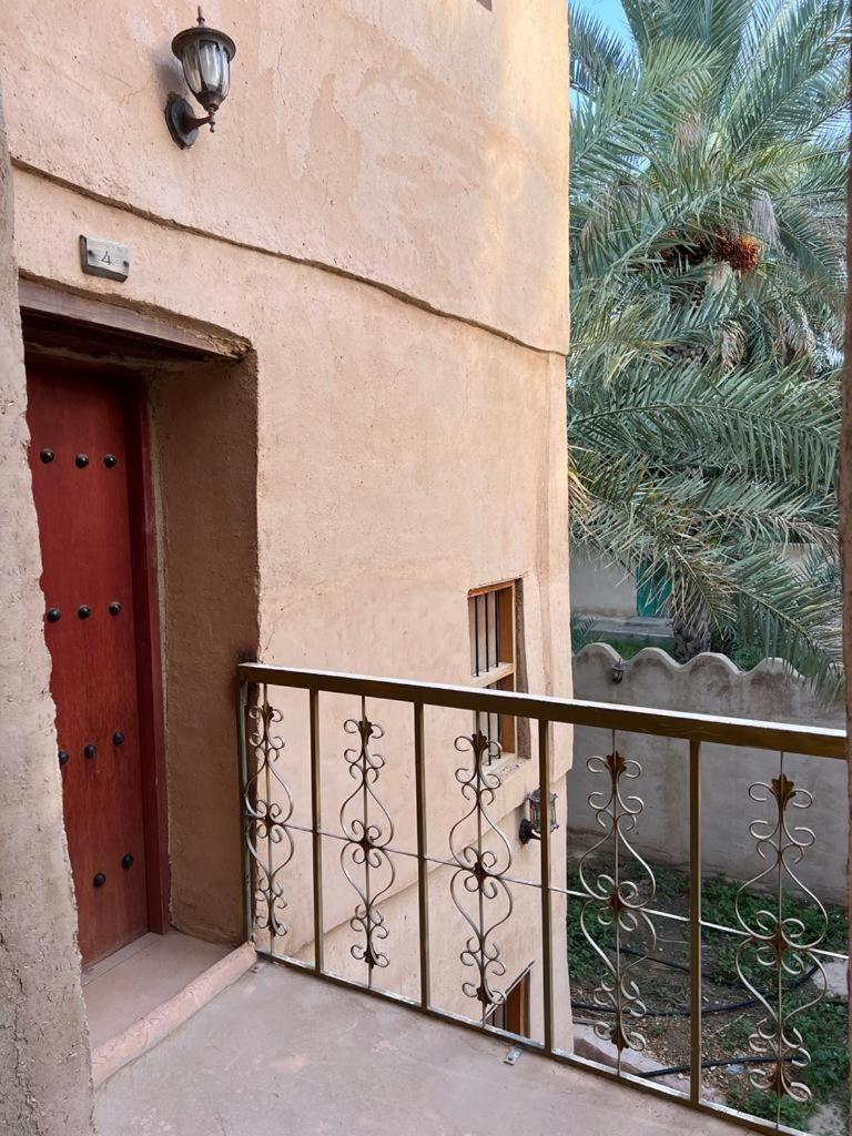 Mall Aldakhil House Al Ḩamrāʼ Exteriér fotografie