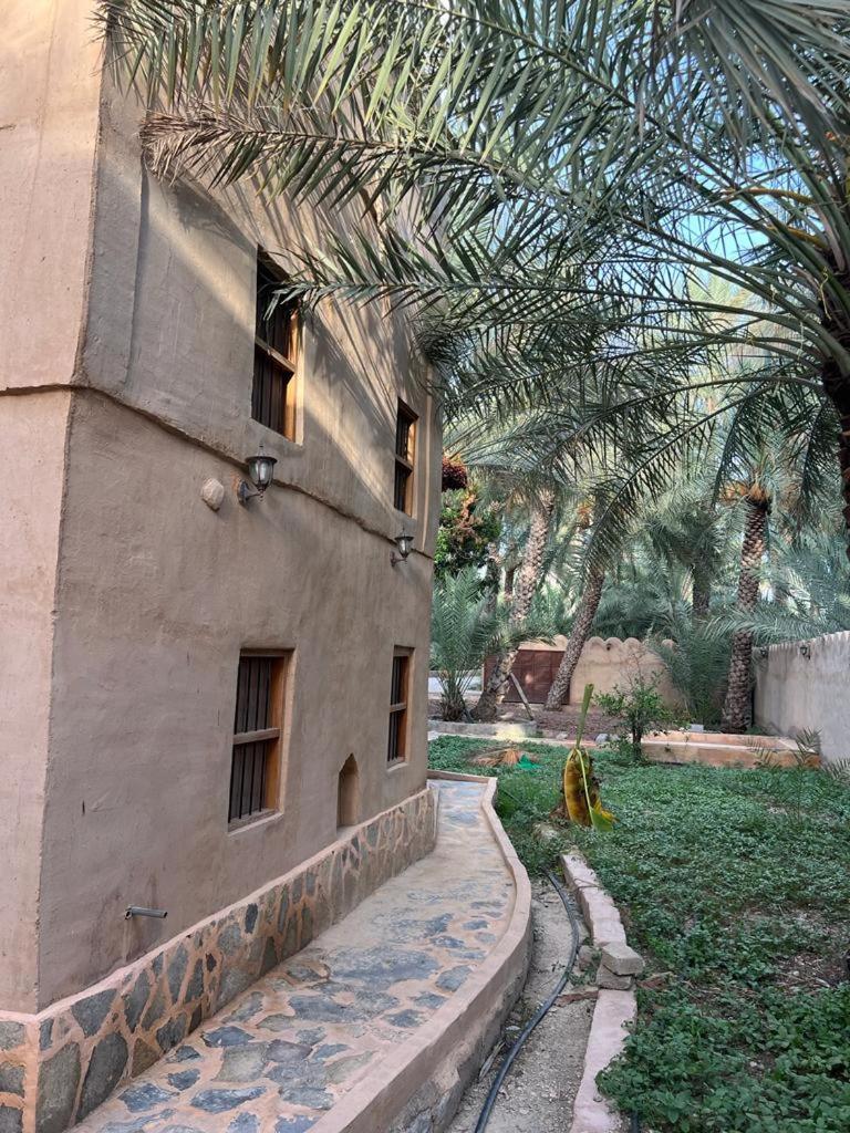 Mall Aldakhil House Al Ḩamrāʼ Exteriér fotografie